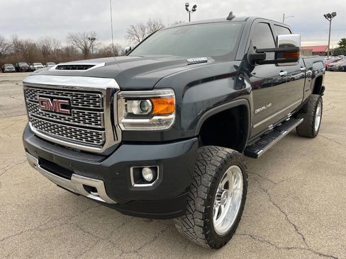 Used 2018 GMC Sierra 2500 Denali w/ Duramax Plus Package image 1