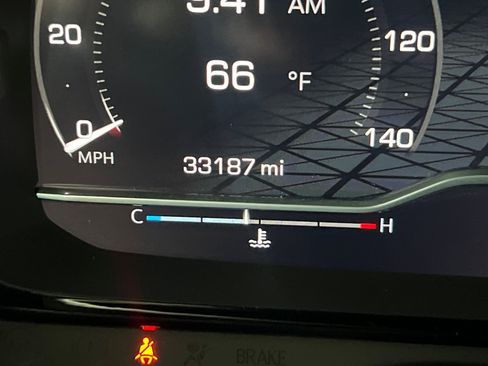 Used 2023 GMC Yukon Denali Ultimate image 26