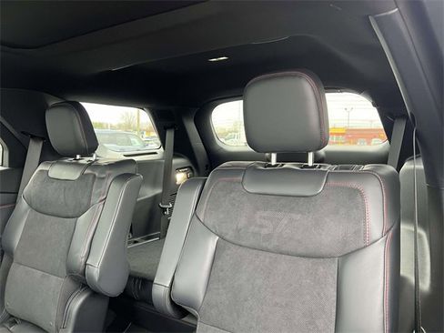 New 2026 Ford Explorer ST w/ Sun And Sound Package image 26
