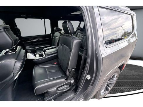 Used 2024 Jeep Grand Wagoneer L Series II w/ Quick Order Packagew 28T AWD/4WD image 27