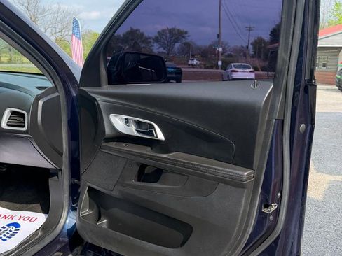Used 2017 Chevrolet Equinox LS image 13