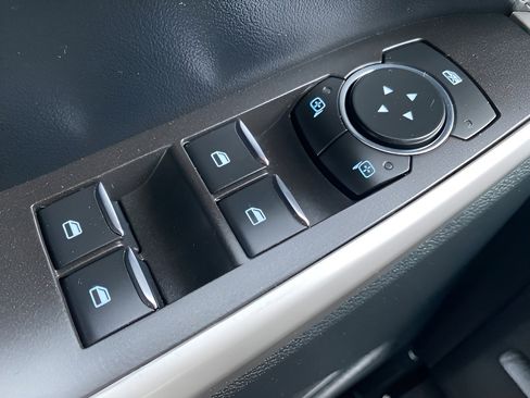 Used 2023 Ford Explorer XLT w/ Equipment Group 202A image 46