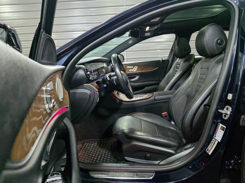 Used 2021 Mercedes-Benz E 450 4MATIC Sedan image 14