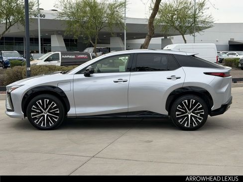 Certified 2023 Lexus RZ 450e Premium w/ Technology Package AWD/4WD image 3