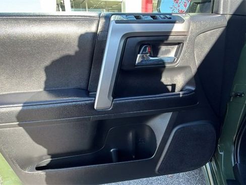 Used 2022 Toyota 4Runner TRD Sport image 19