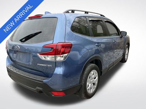 Used 2023 Subaru Forester image 2