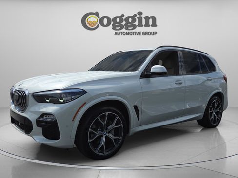 Used 2021 BMW X5 xDrive40i w/ M Sport Package image 1