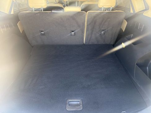 Used 2017 Ford Edge SEL w/ Equipment Group 201A FWD image 19