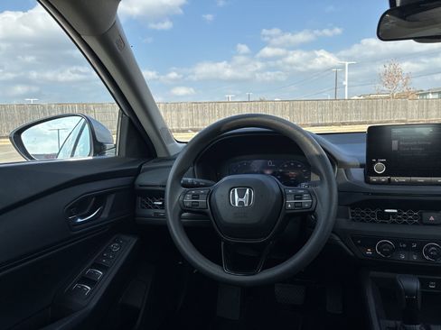 Certified 2024 Honda Accord EX image 24