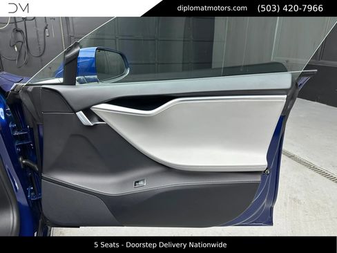Used 2015 Tesla Model S 85 image 26