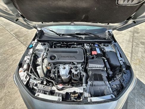 Used 2025 Honda Civic Sport image 24