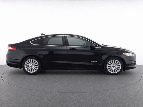 Used 2015 Ford Fusion S FWD image 4