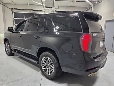Used 2025 Chevrolet Tahoe Z71 AWD/4WD image 10