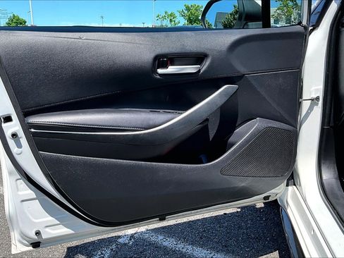 Used 2020 Toyota Corolla SE FWD image 21
