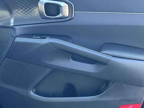 New 2026 Kia Sorento S image 12