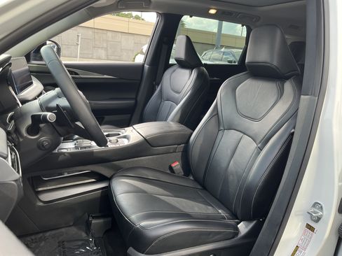 Certified 2024 INFINITI QX60 Luxe FWD image 13