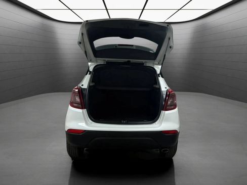 Used 2018 Buick Encore Sport Touring FWD image 20