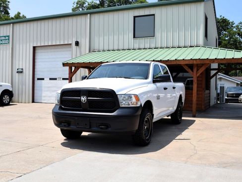 Used 2018 RAM 1500 Tradesman w/ Popular Equipment Group AWD/4WD image 5