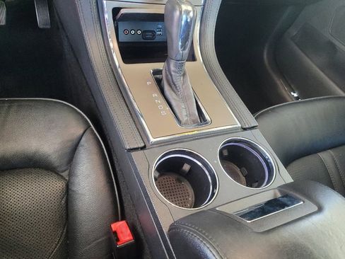 Used 2014 Lincoln MKX AWD w/ Equipment Group 101A image 26