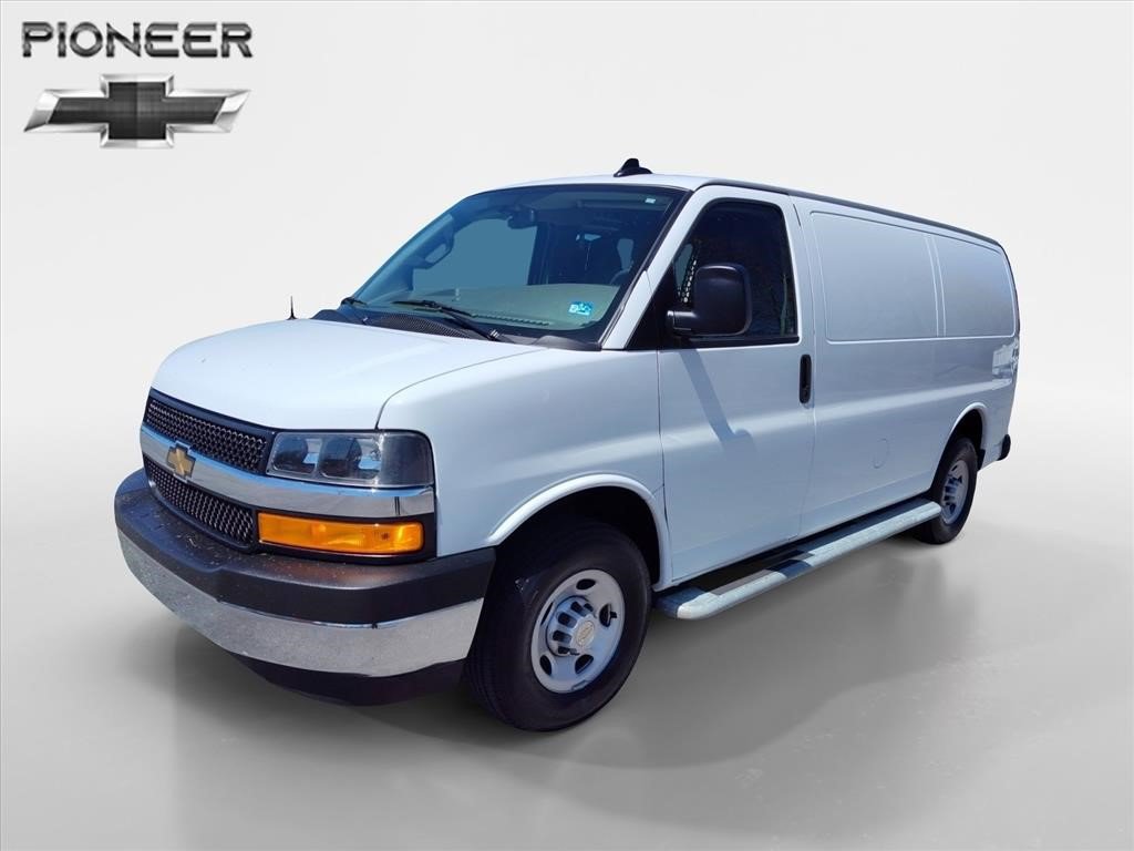Used 2024 Chevrolet Express 2500 w/ Driver Convenience Package RWD image 1