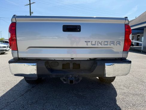 Used 2016 Toyota Tundra SR5 w/ SR5 Upgrade Package RWD image 8