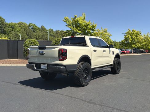 Used 2025 Ford Ranger XLT w/ Equipment Group 301A High AWD/4WD image 3
