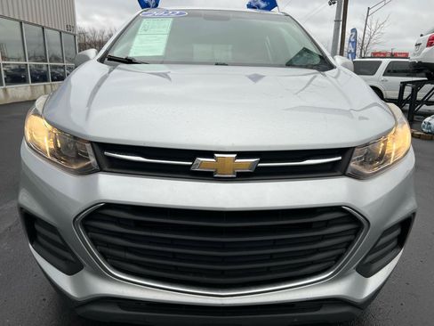 Used 2020 Chevrolet Trax LS AWD/4WD image 8
