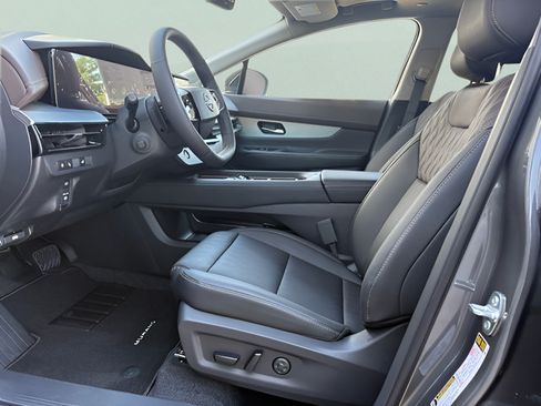 New 2026 Nissan Murano Platinum w/ Cargo Package AWD/4WD image 9