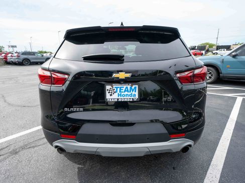 Used 2019 Chevrolet Blazer LT FWD image 5