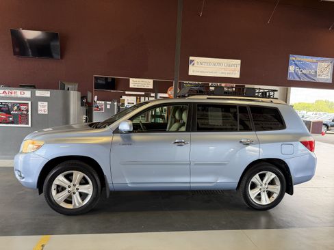 Used 2009 Toyota Highlander Limited AWD/4WD image 9