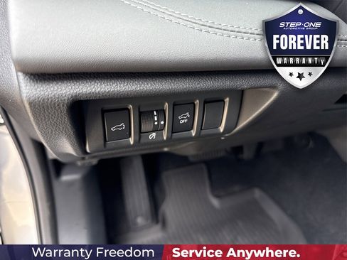 New 2025 Subaru Outback Limited image 21