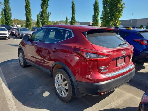 Used 2020 Nissan Rogue Sport S w/ Appearance Package FWD image 5