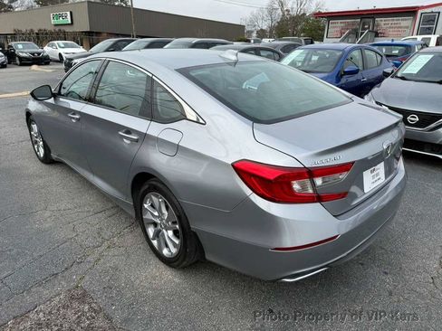 Used 2019 Honda Accord LX image 7