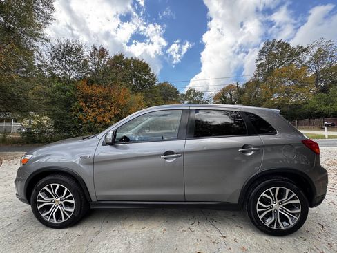 Used 2019 Mitsubishi Outlander Sport ES image 6