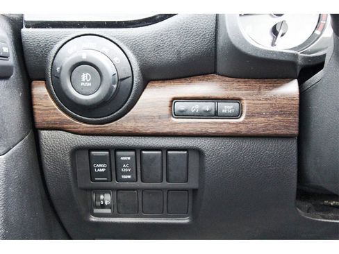 Used 2023 Nissan Titan Platinum Reserve w/ Moonroof Package image 14