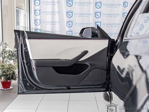Used 2025 Tesla Model 3 Long Range RWD image 26
