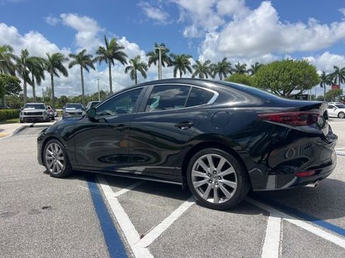 Used 2020 MAZDA MAZDA3 Sedan w/ Select Package FWD image 9