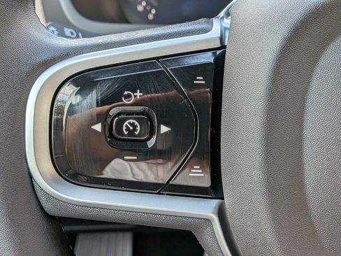 New 2026 Volvo XC90 T8 Plus w/ Protection Package Premier AWD/4WD image 27