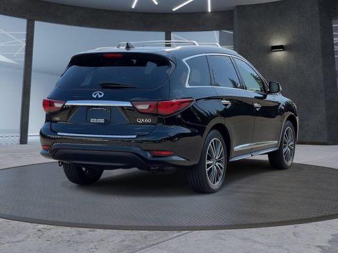 Used 2019 INFINITI QX60 Luxe w/ Sensory Package AWD/4WD image 4