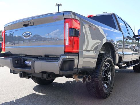 Used 2024 Ford F250 XLT w/ XLT Premium Package AWD/4WD image 6
