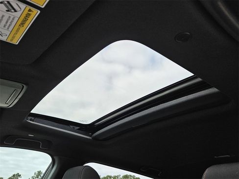 Used 2024 Honda CR-V Sport image 17