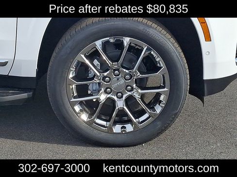 New 2026 GMC Yukon XL Elevation image 8