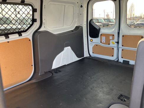 Used 2020 Ford Transit Connect XL FWD image 30