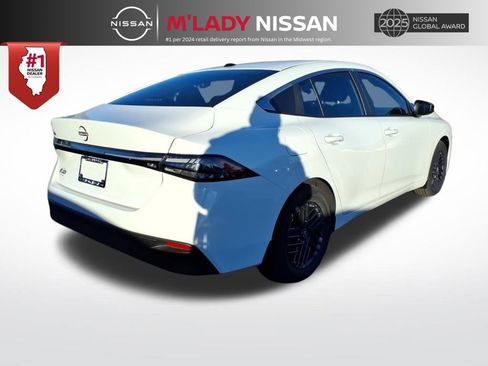 New 2026 Nissan Sentra SV image 7