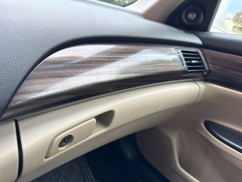 Used 2017 Honda Accord EX-L image 19
