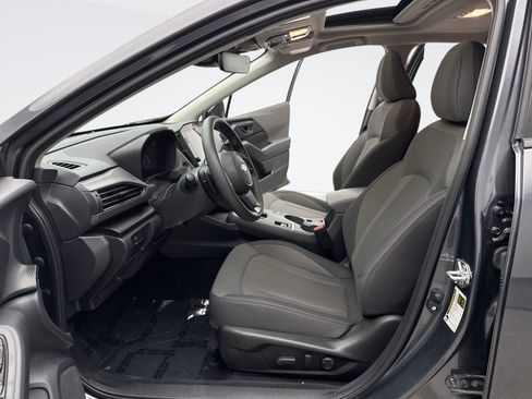 Used 2025 Subaru Crosstrek 2.5i Premium AWD/4WD image 11