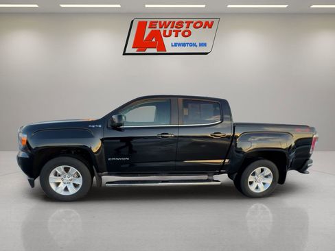 Used 2017 GMC Canyon SLE w/ SLE Convenience Package image 2