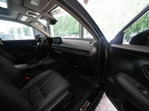 Used 2023 Honda HR-V EX-L image 26