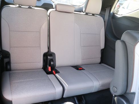 New 2026 Chevrolet Traverse LT image 31