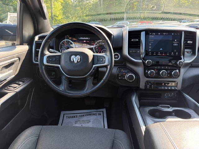 Used 2022 RAM 1500 Big Horn AWD/4WD image 16